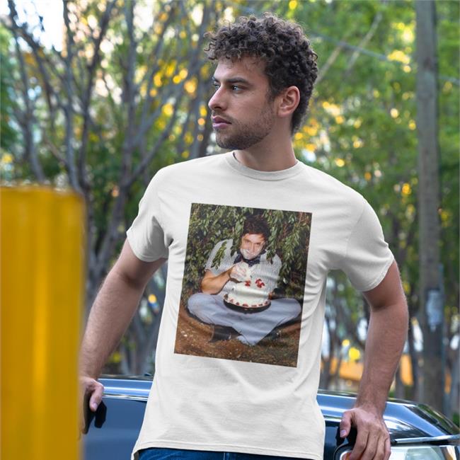 Fan Made Johnny Cash Eating Cake Hoodied Sweatshirt White