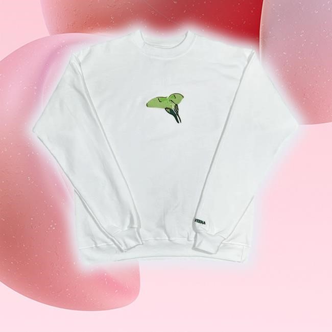 Trending Raveenaaurora Store Luna Moth T-Shirt