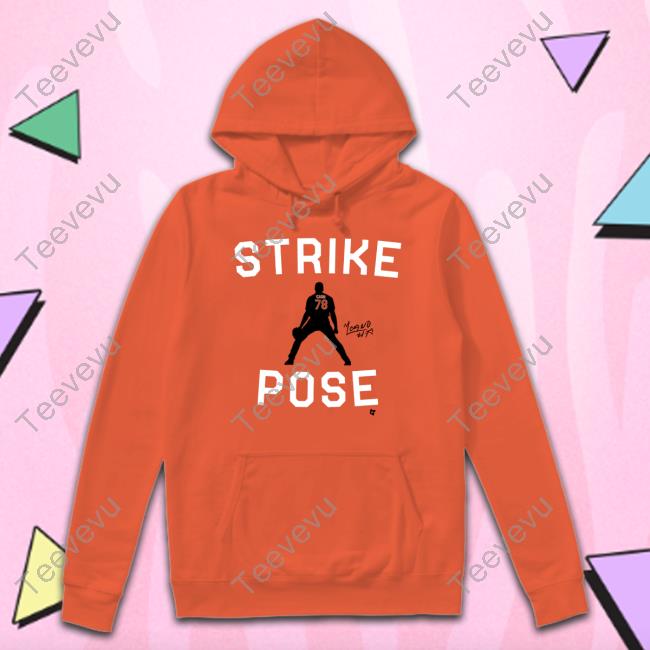 Yennier Canó Strike The Pose T Shirts