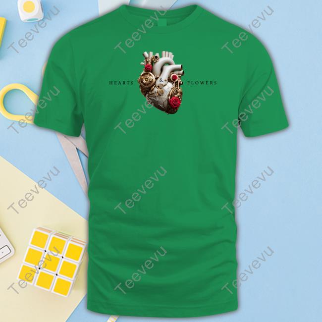 Jennifer Lopez Store Hearts And Flowers T-Shirt