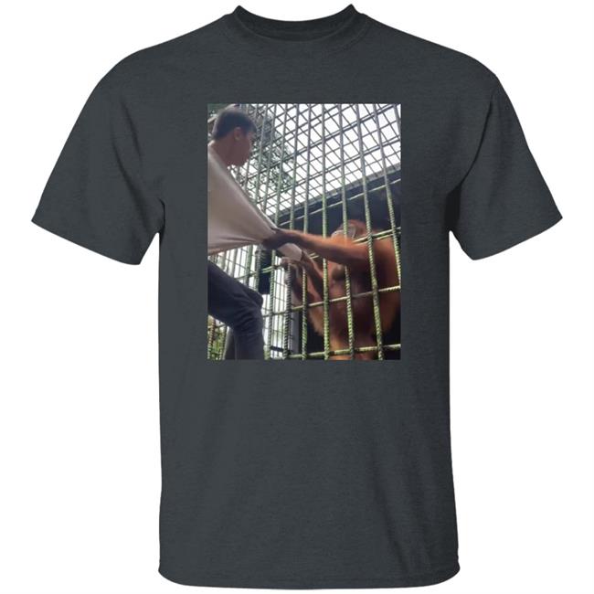 Orangutan Grabs Man Shirt Orangutan Attacking Man Through Cage At Zoo Shirt Orangutan Attacking Man Through Cage At Zoo Shirt Orangutan Grabs Man Shirt