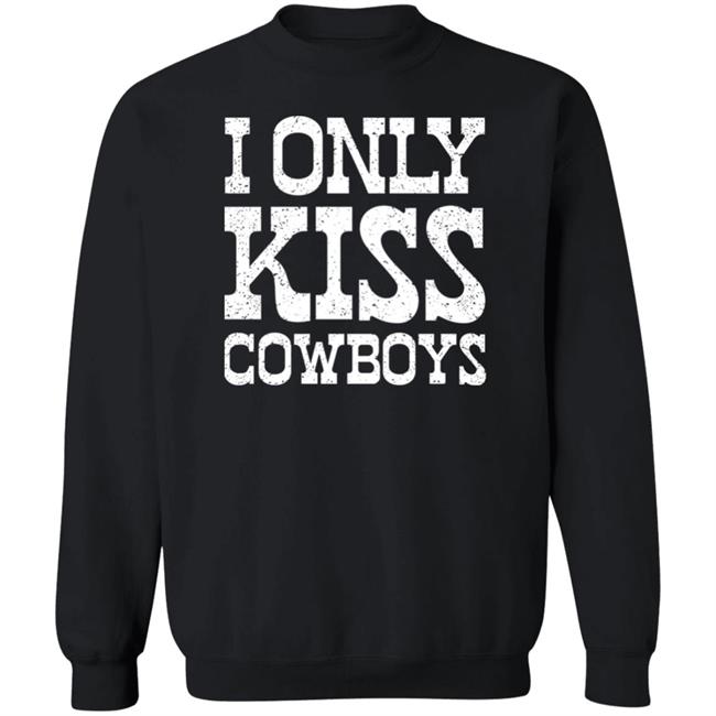 I Only Kiss Coowboys Shirt Presley Rose Velvet Elvis Store Kissin’ Cowboys Shirt I Only Kiss Coowboys Shirt Presley Rose Velvet Elvis Store Kissin’ Cowboys Shirt