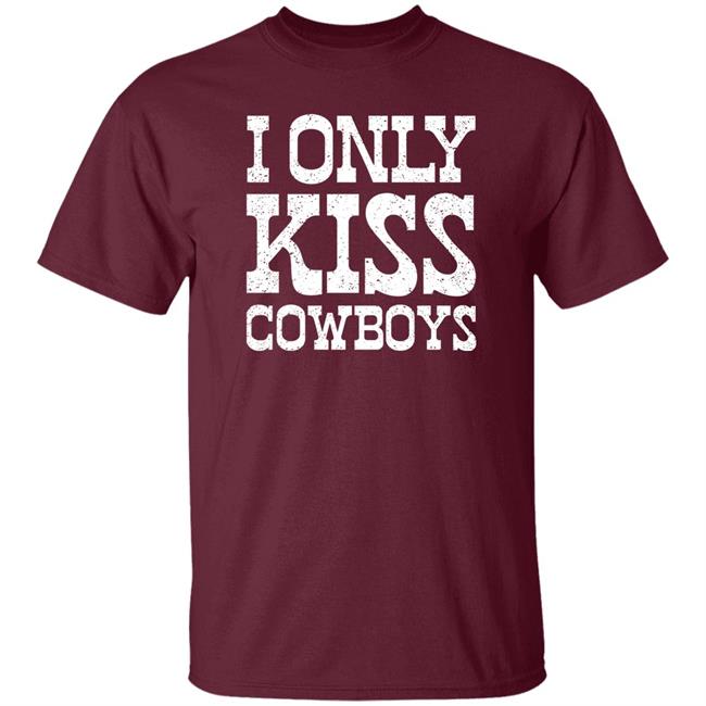 I Only Kiss Coowboys Shirt Presley Rose Velvet Elvis Store Kissin’ Cowboys Shirt I Only Kiss Coowboys Shirt Presley Rose Velvet Elvis Store Kissin’ Cowboys Shirt