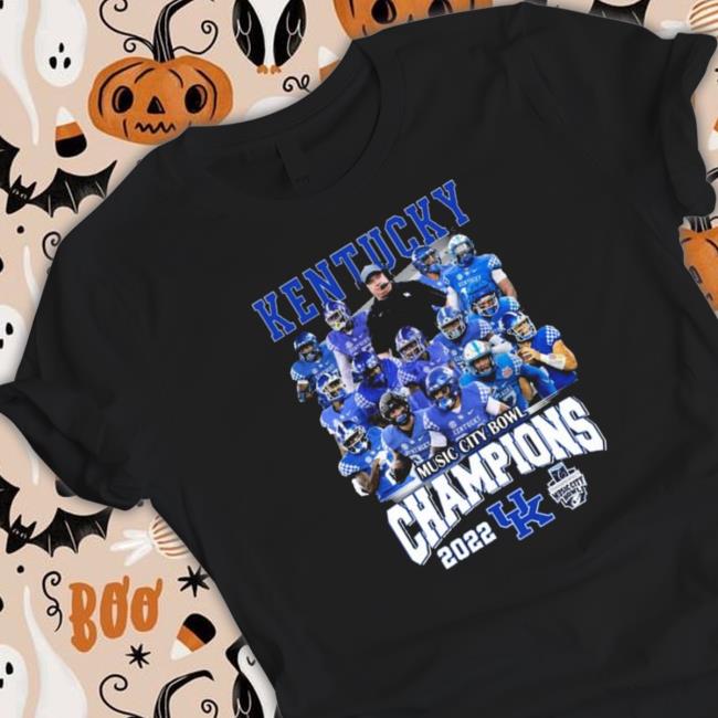 Kentucky Wildcats 2022 Music City Bowl Champions Hooded Sweatshirt