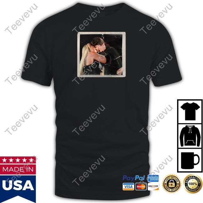 Liv Morgan And Dominik Mysterio Kiss Photo Sweatshirt